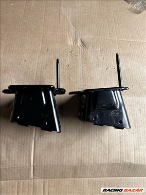 Hyundai i30 (PD) Lökhárító merevítő vég 86642g4200