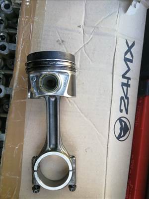 Volkswagen Passat B8, Caddy III, Skoda Superb III dugattyú, 04L105401A, 04L107065A