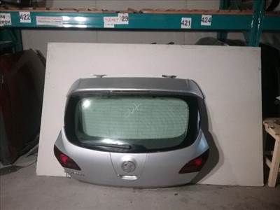 Opel Corsa D OPEL CORSA D Csomagtérajtó (Részeivel)