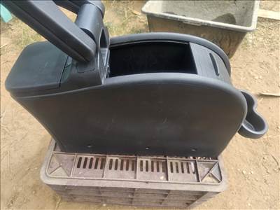 Renault Scénic II Középső könyöklő 