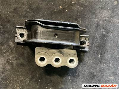 Opel Antara 2.2 CDTI 4x4 motortartó bak 