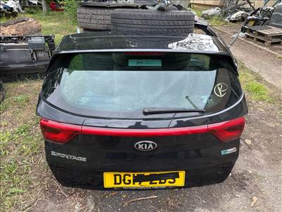 KIA SPORTAGE QL, QLE Csomagtérajtó (Részeivel)