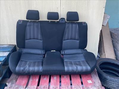 MAZDA 2 DL Hátsó Ülés Szett