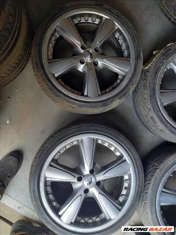  4x100 lyukosztású 17" használt Aez alufelni, rajta 205/40 használt Falken nyári gumi sxx3 2. kép