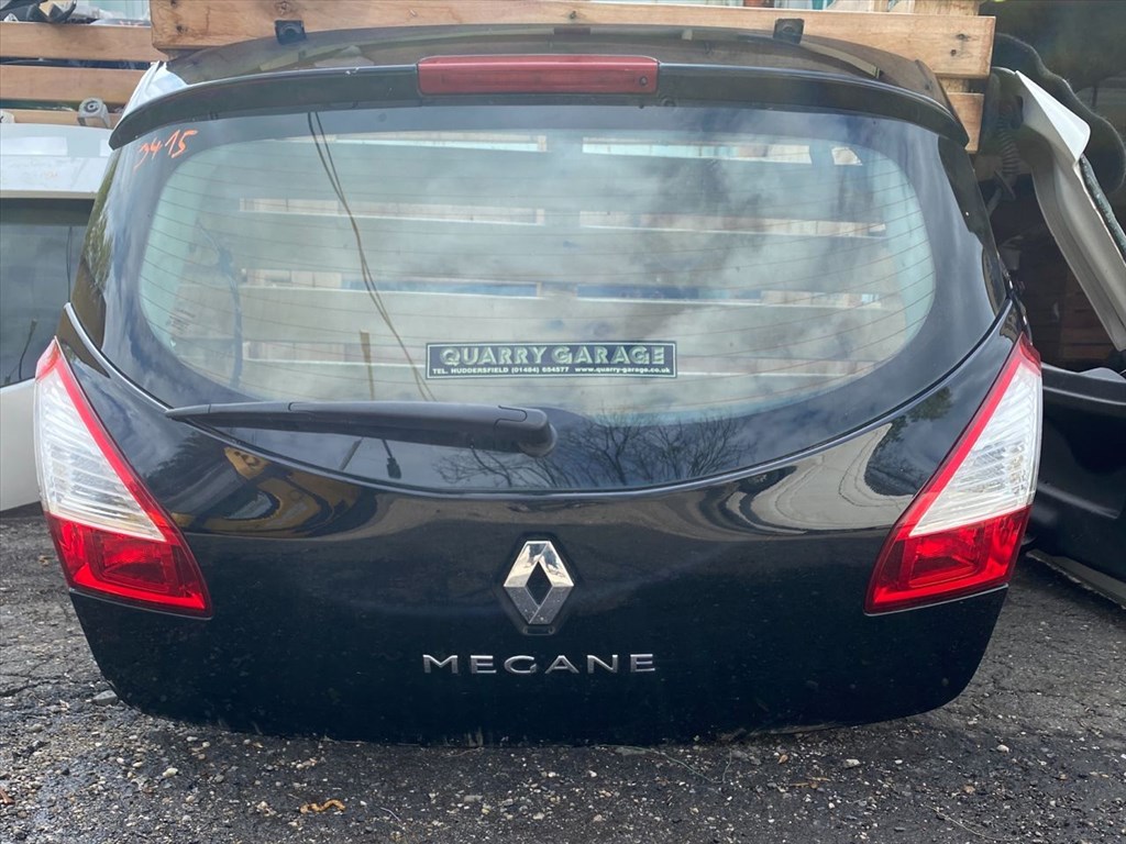 RENAULT MEGANE III Ferdehátú BZ0_ Csomagtérajtó (Részeivel) 2. kép