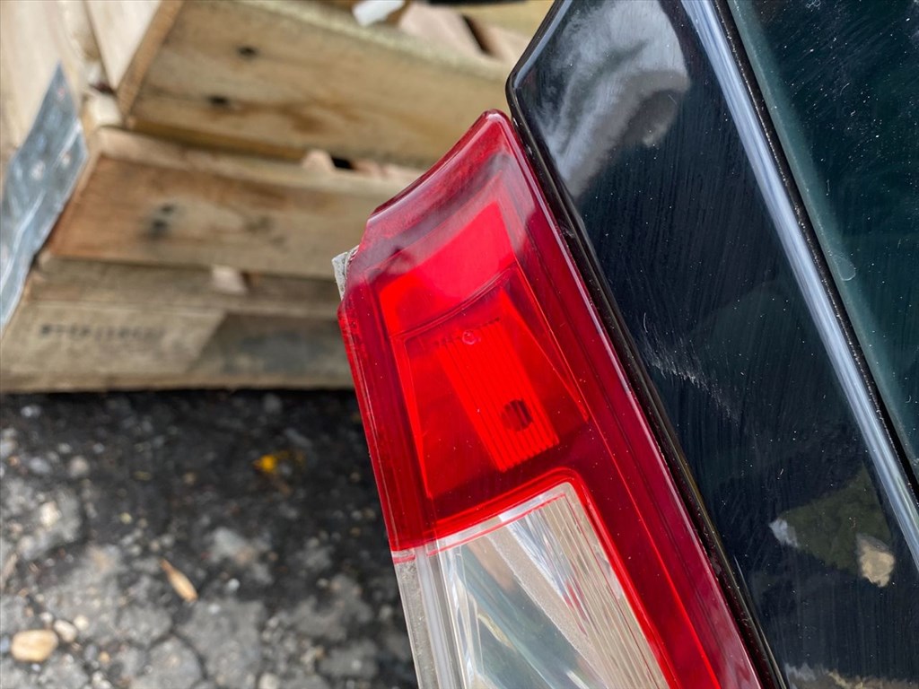 RENAULT MEGANE III Ferdehátú BZ0_ Csomagtérajtó (Részeivel) 4. kép