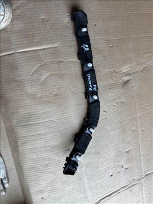 Hyundai Santa Fé (DM/NC) Lökhárító tartó bal hátsó 86613-2w000