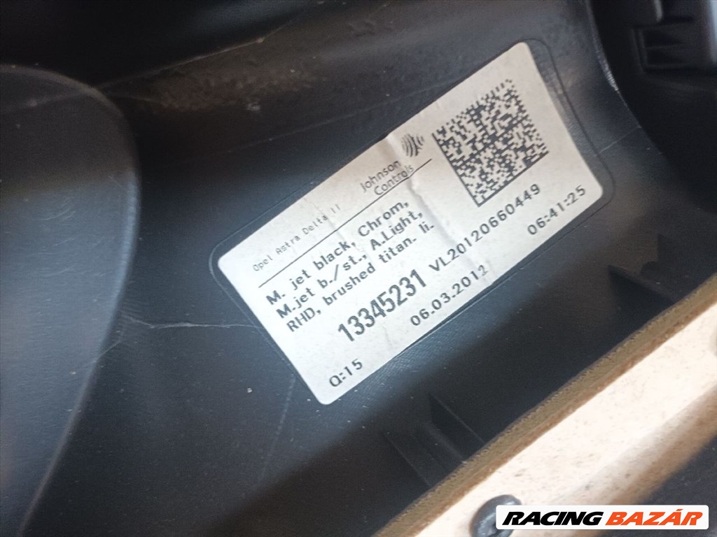Opel Astra J GTC 2.0 CDTI Bal első Ajtó Kárpit 7072 ,  13345231 3. kép