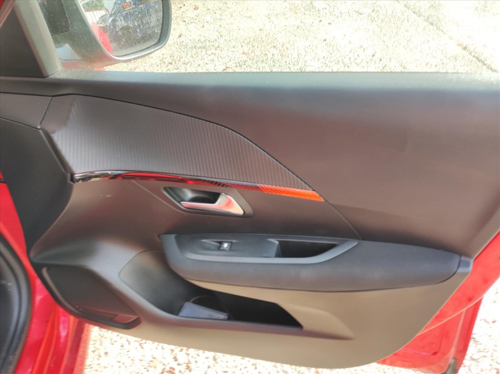 Peugeot 208 bontott alkatrészei 10. kép