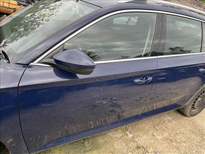 Skoda Superb III LF5A bal első ajtó 