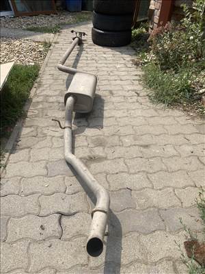 Ford Focus Mk2 kombi rozsdamentes gyári kipufogó rendszer