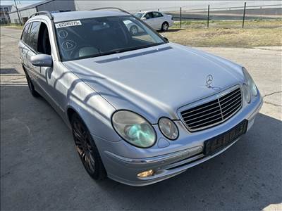 Mercedes E 280 CDI S211 OM642920 bontott alkatrészei