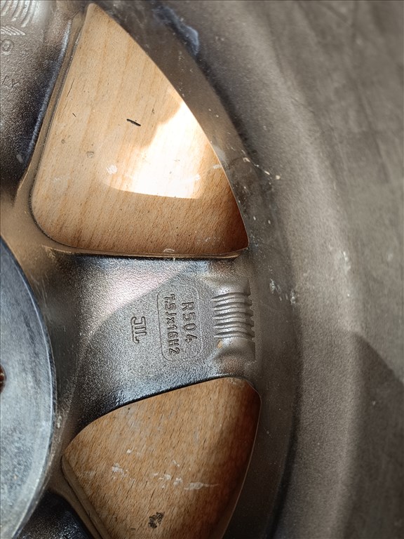 16" használt Alessio alufelni 6-os lyukosztás, Mitsubishi, Toyota, Nissan 5. kép