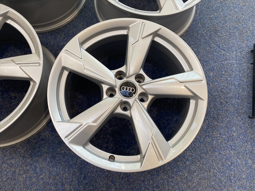 (3736) Audi 18 gyári alufelni felni, 5x112, Q5 A6 A4 4. kép