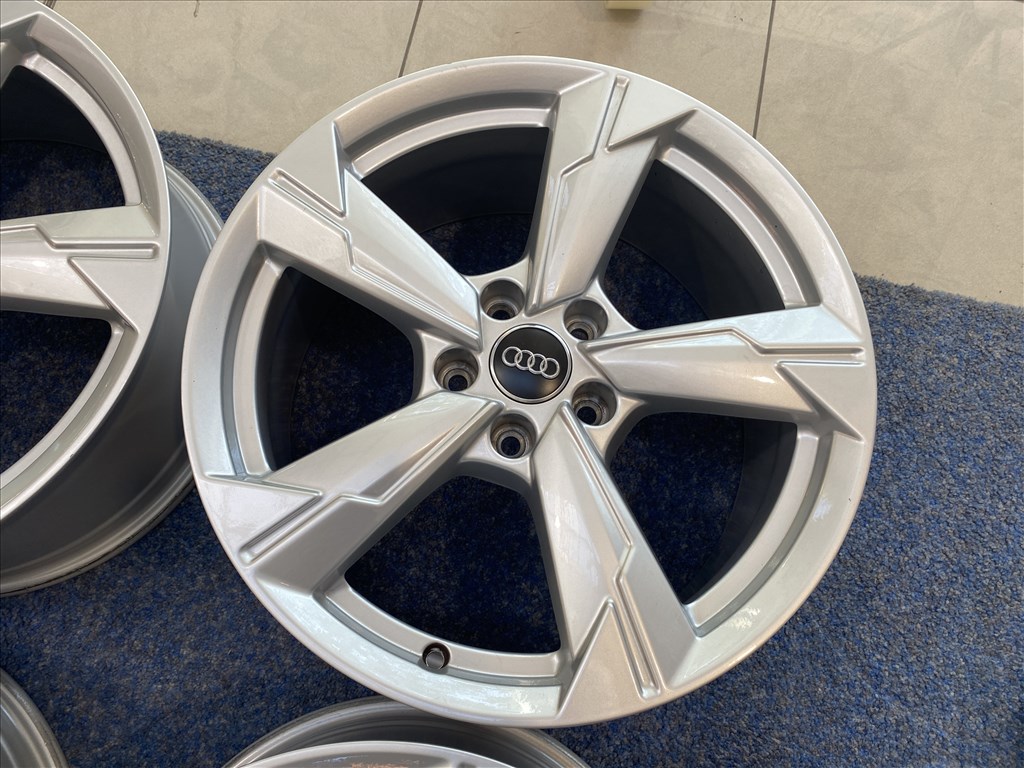 (3736) Audi 18 gyári alufelni felni, 5x112, Q5 A6 A4 6. kép