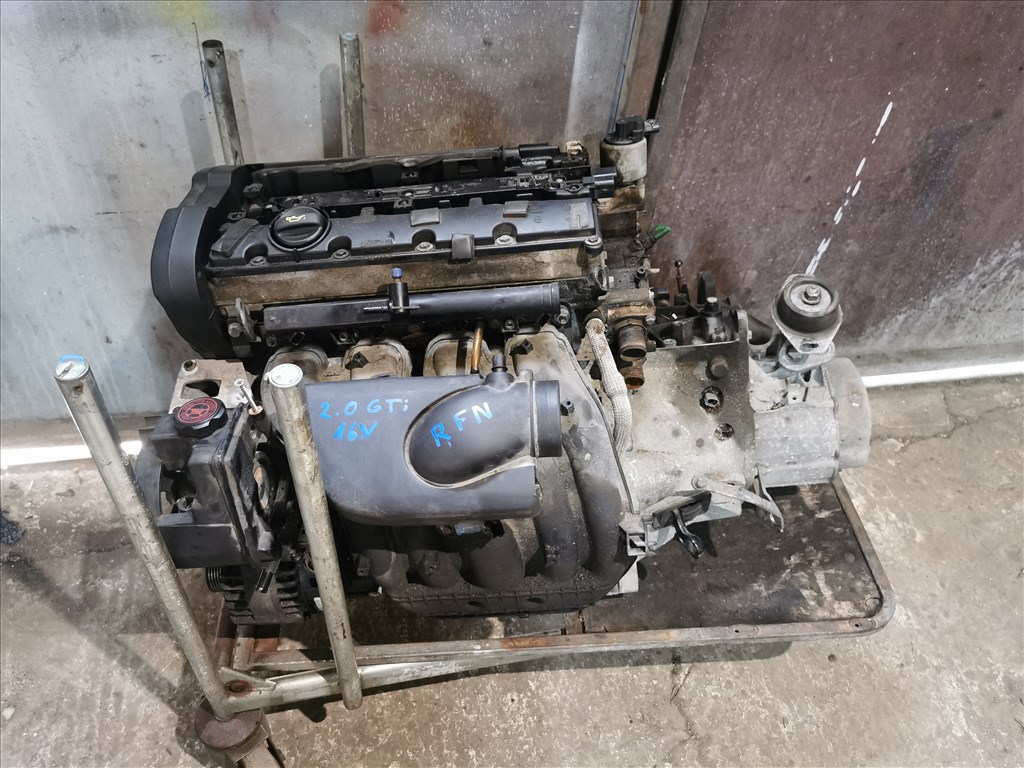 Peugeot 206 Komplett motor RFN 1. kép