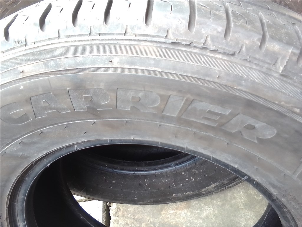  225/75R16C Pirelli Carrier használt kisteher nyári gumi  9. kép