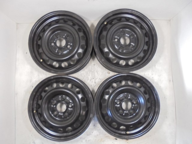    R15 TOYOTA, SUZUKI acélfelni 1. kép