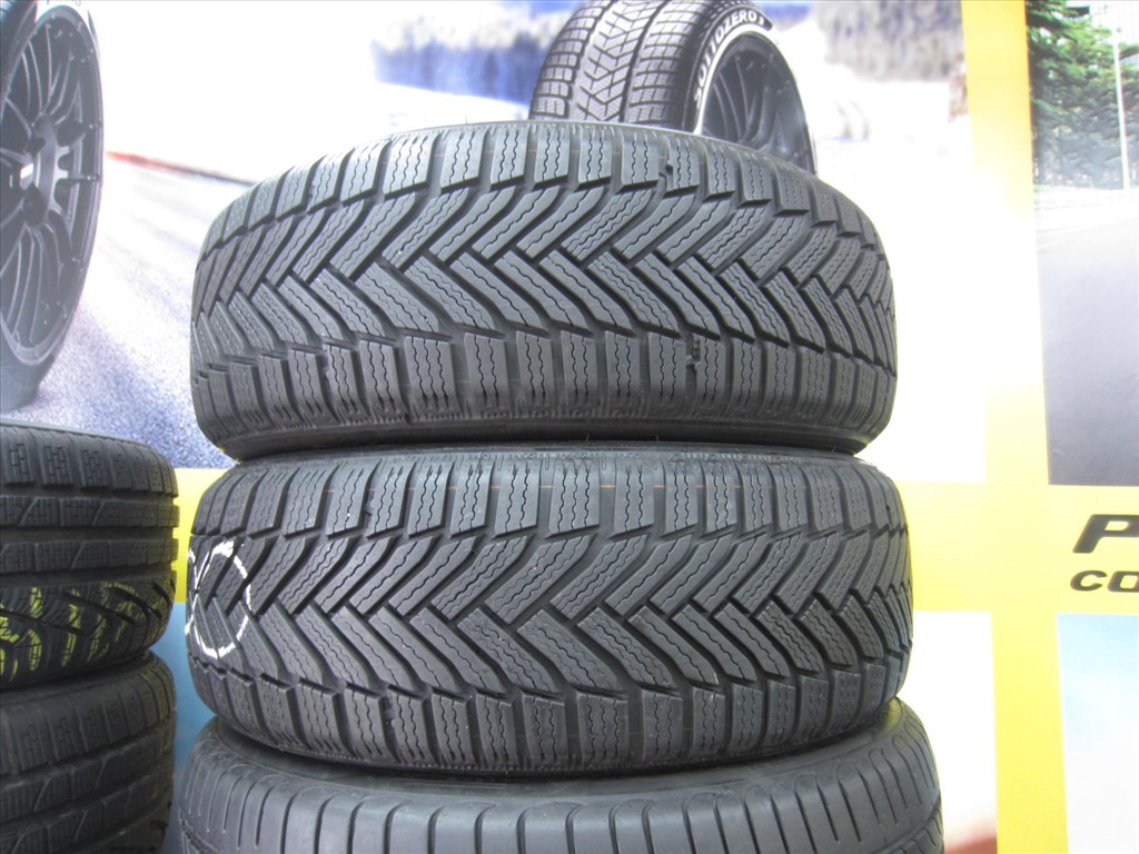  205/60 R16 MICHELIN ALPIN6 92H 1. kép