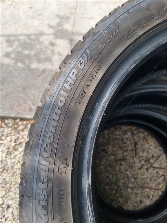  205/5017" újszerű Fulda KristallControl HP 2 téli gumi 4db  6. kép