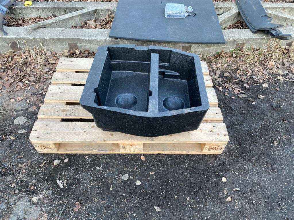 HONDA JAZZ III GE Pótkerék Szerszámtartó 1. kép