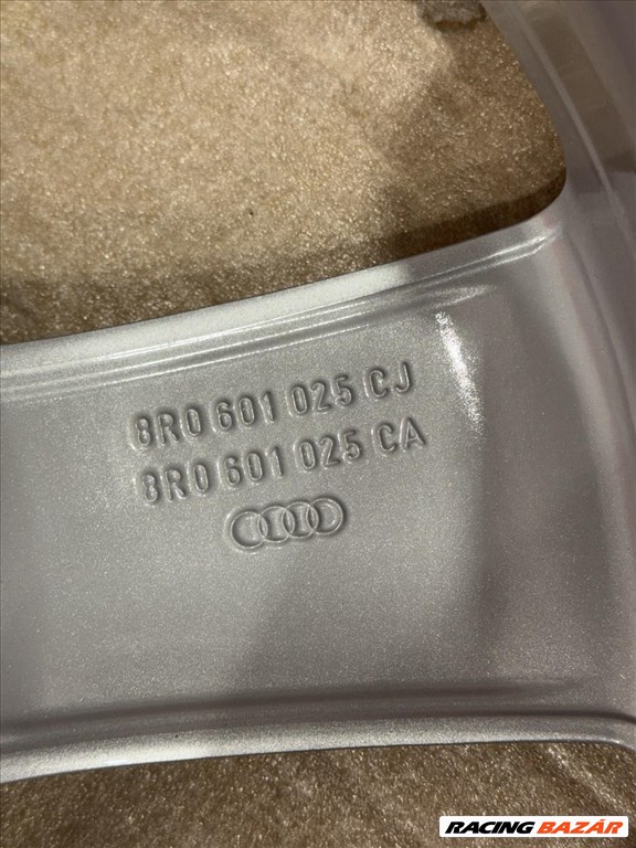 R20 5x112 Original Audi Q5 8.5J ET33 gyári új alufelnik felnik felni 7. kép