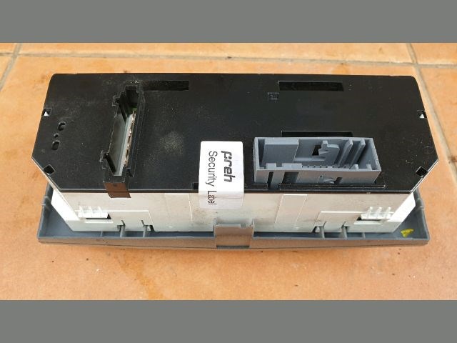 Opel Astra H, Opel Zafira B Fűtéskapcsoló  13231160 2. kép