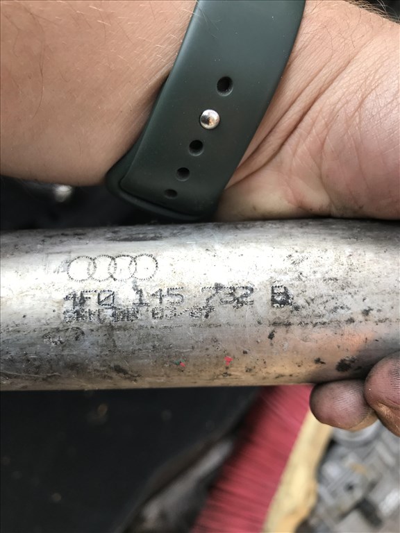 Audi A6 (C6 - 4F) 3,0 V6 TDI - turbócső 4f0145732b 3. kép