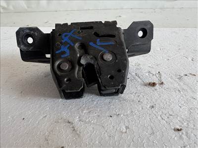 opel astra j 2009-2015 csomagtérajtó zár   13581023