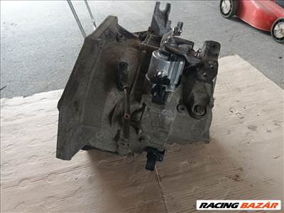 Opel Astra J 2.0 CDTI Váltó F40 3987 , 