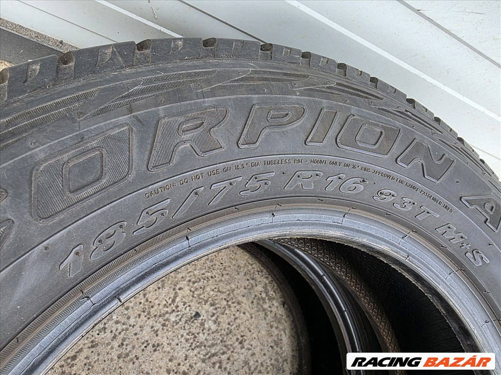  185/75R16 Pirelli négyévszakos gumi 2db szinte újszerű állapotban eladó! 3. kép
