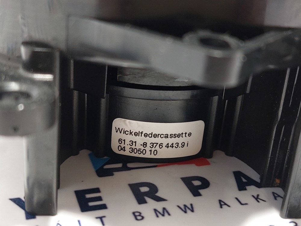 BMW E46 E39 E38 E83 E53 X3 X5 Z4 kormány légzsák átvezetõ kormányátvezetõ 3. kép