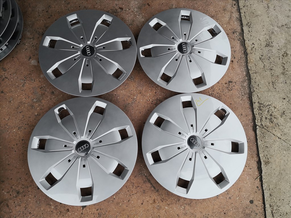 16-os Gyári Audi dísztárcsa 20000ft a 4db/41/ 3. kép