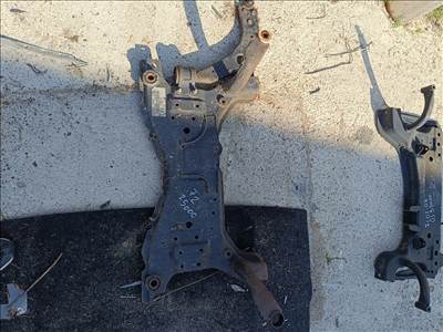 Ford Focus Mk2 Bölcső  106255fs0049