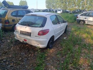 PEUGEOT 206 Ferdehátú (2A/C) Jobb első Csonkállvány Kerékaggyal 5. kép
