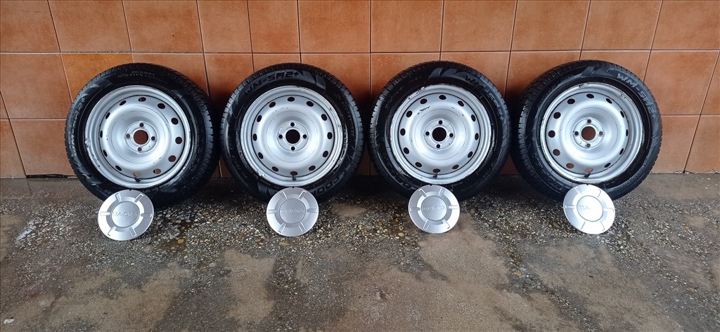 DACIA 15" LEMEZFELNI 4X100 TÉLI 185/65R15 GUMIVAL OLCSÒN!!! 1. kép