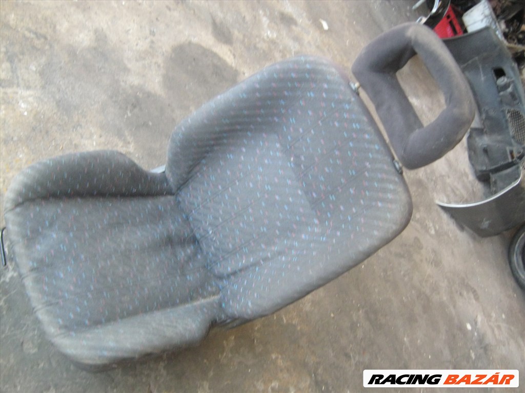 Opel Astra F vezetőülés  1. kép