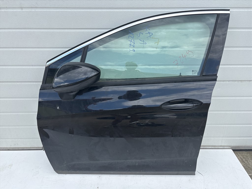 12779 Opel Astra K Bal első Ajtó Fekete Y22c 1. kép