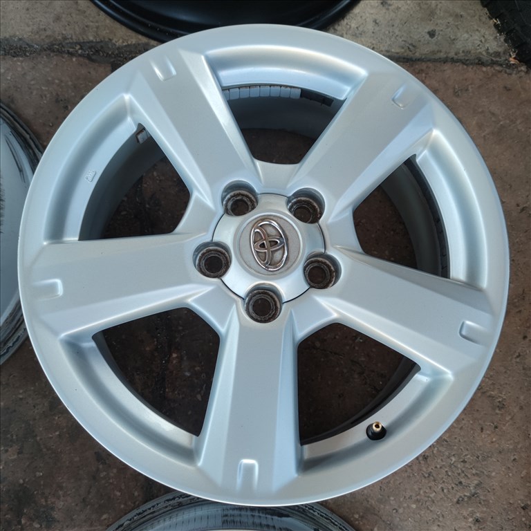 5x114,3 17 Gyári Toyota alufelni 145000ft a 4db/16/ 2. kép