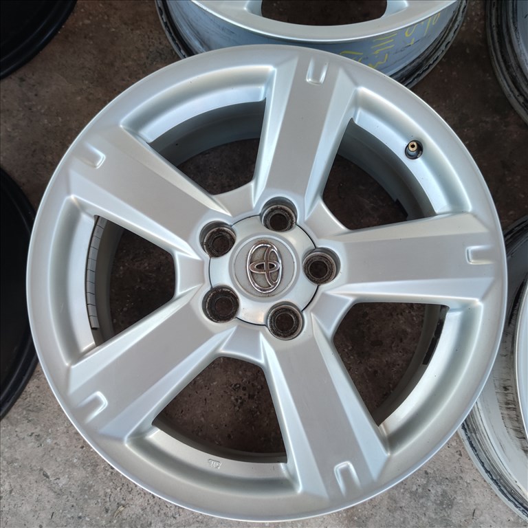 5x114,3 17 Gyári Toyota alufelni 145000ft a 4db/16/ 3. kép
