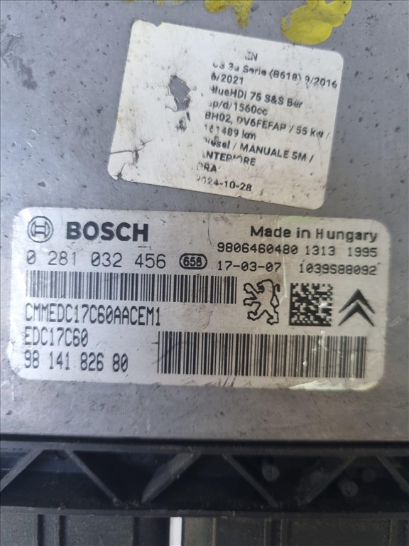 Citroën C3 III motorvezérlő elektronika  0281032456 edc17c60 2. kép