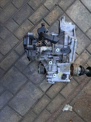 Volkswagen Golf III GTI CDA váltó 