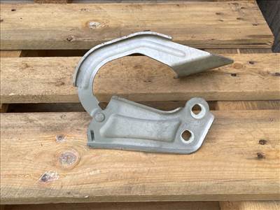 FORD FOCUS III  Motorháztető Bal Zsanér