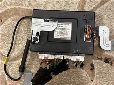 KIA RIO III UB Biztosítéktábla Utastér