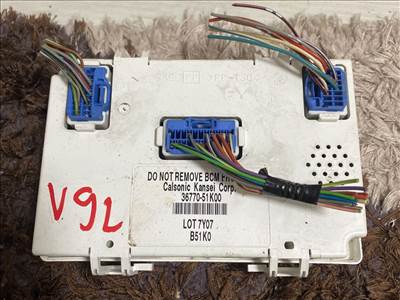 SUZUKI SPLASH  Biztosítéktábla Utastér 011106