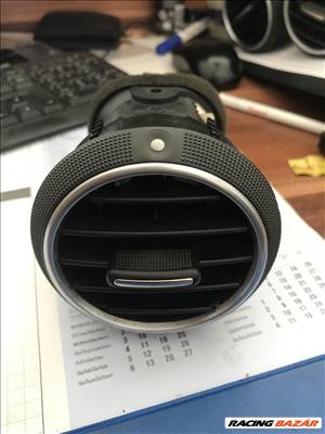 Audi A3 (8P) - légbefúvó 8p0820901d