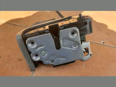 Opel Insignia B Bal hátsó ajtózár AP4 13598364