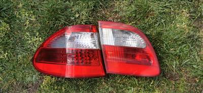 A2118201364 és A2118201564 R0302 Mercedes W211 E Class Lámpa 