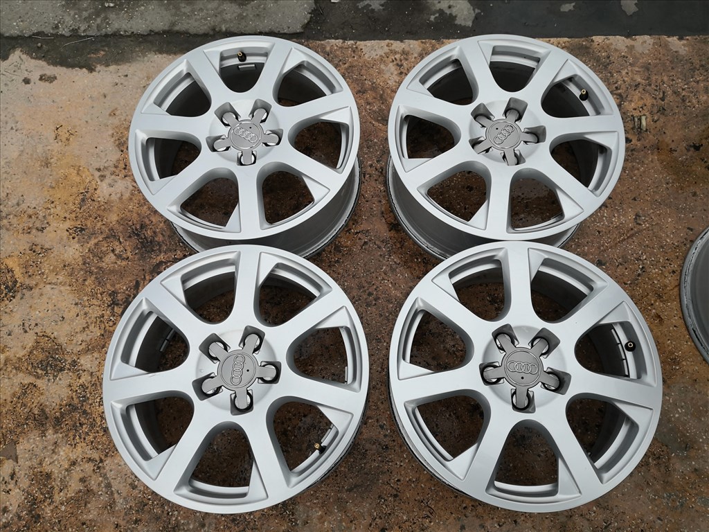 5x112 17 Gyári Audi alufelni 99000ft a 4db/439/ 5. kép