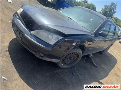 Ford Mondeo Mk3 1.8 -CHBB-  bontott alkatrészei